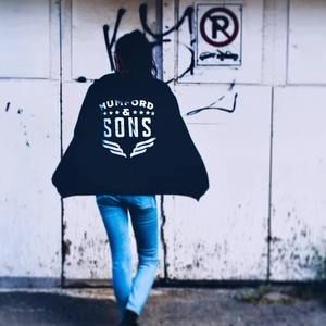 Meet your Posher, Annie